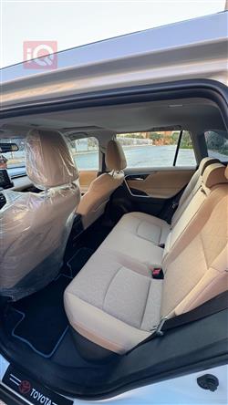 تويوتا راف 4